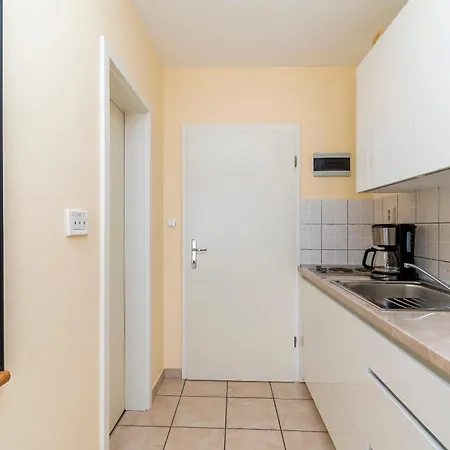 Javi Apartman *