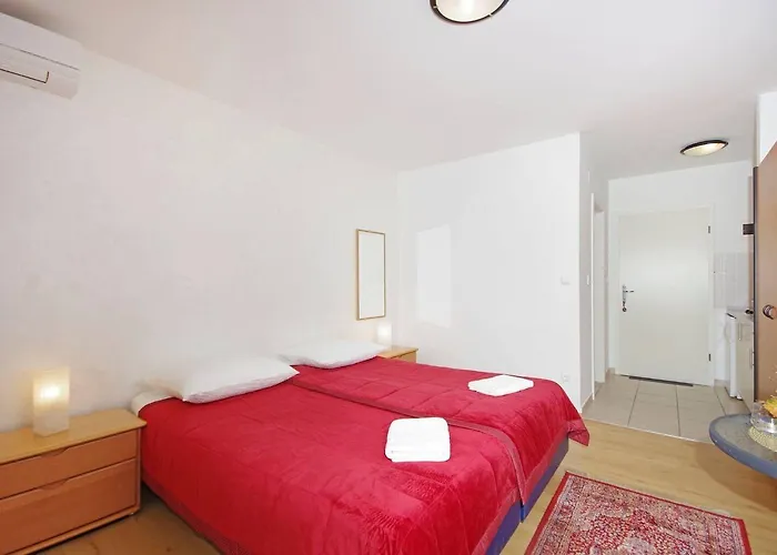 Javi Appartement *