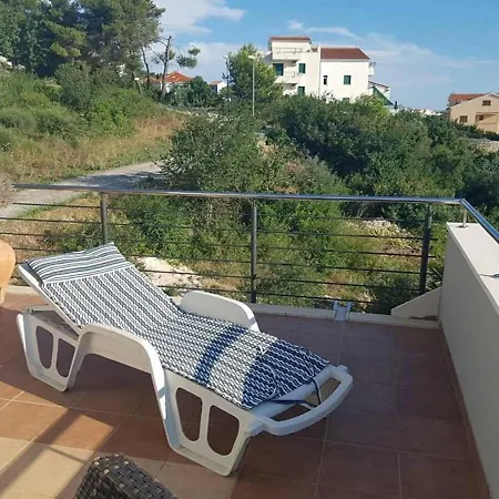 Apartment Javi - Free Private Parking